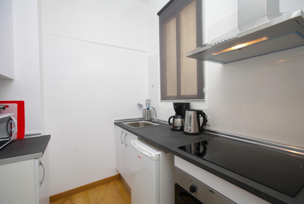 Gaudi Sagrada Familia Apartment Barcelona Room photo